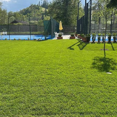 Affittacamere Casa Ester Baselga di Pinè Buitenkant foto